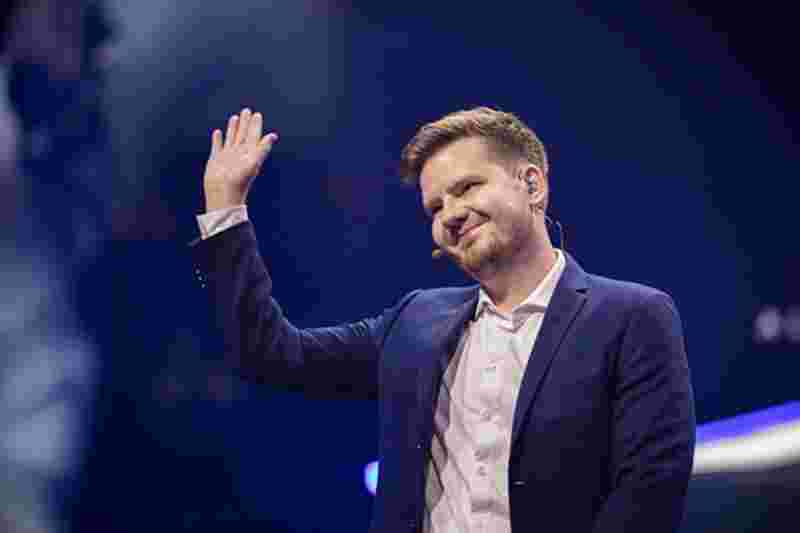 AUG ｜ Eye of Zapems以$50,000的价格售出，但NAVI贴纸将其价格提高到$100,000